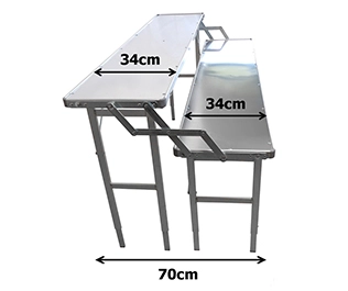 Les plateaux de notre étalage de marché en aluminium sont de 34 cm de large